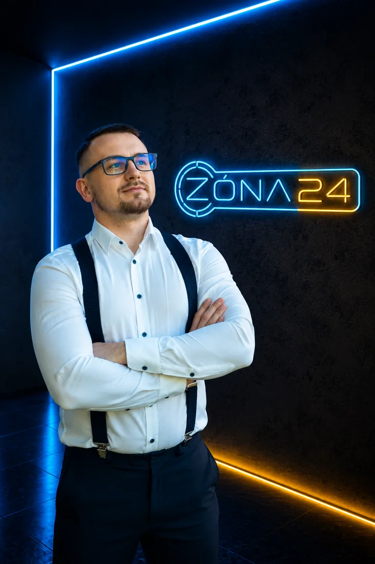 Daniel Bernacký, zakladatel ZÓNA24